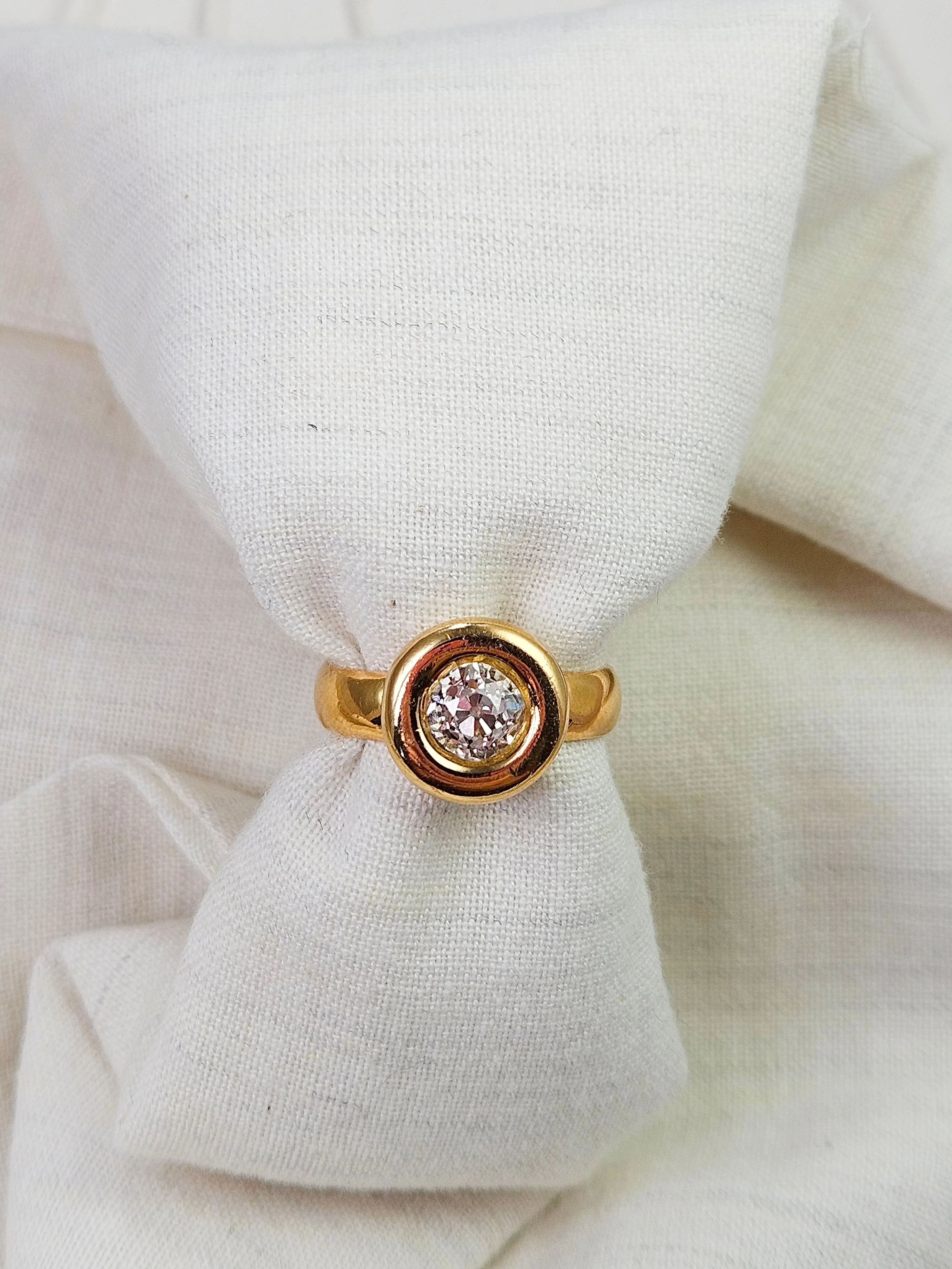18K Solid Yellow Gold Old Cut Diamond 0.8 ct Donut Ring Sz 6.5 | Indulgems | Vintage Real Gold Jewelry