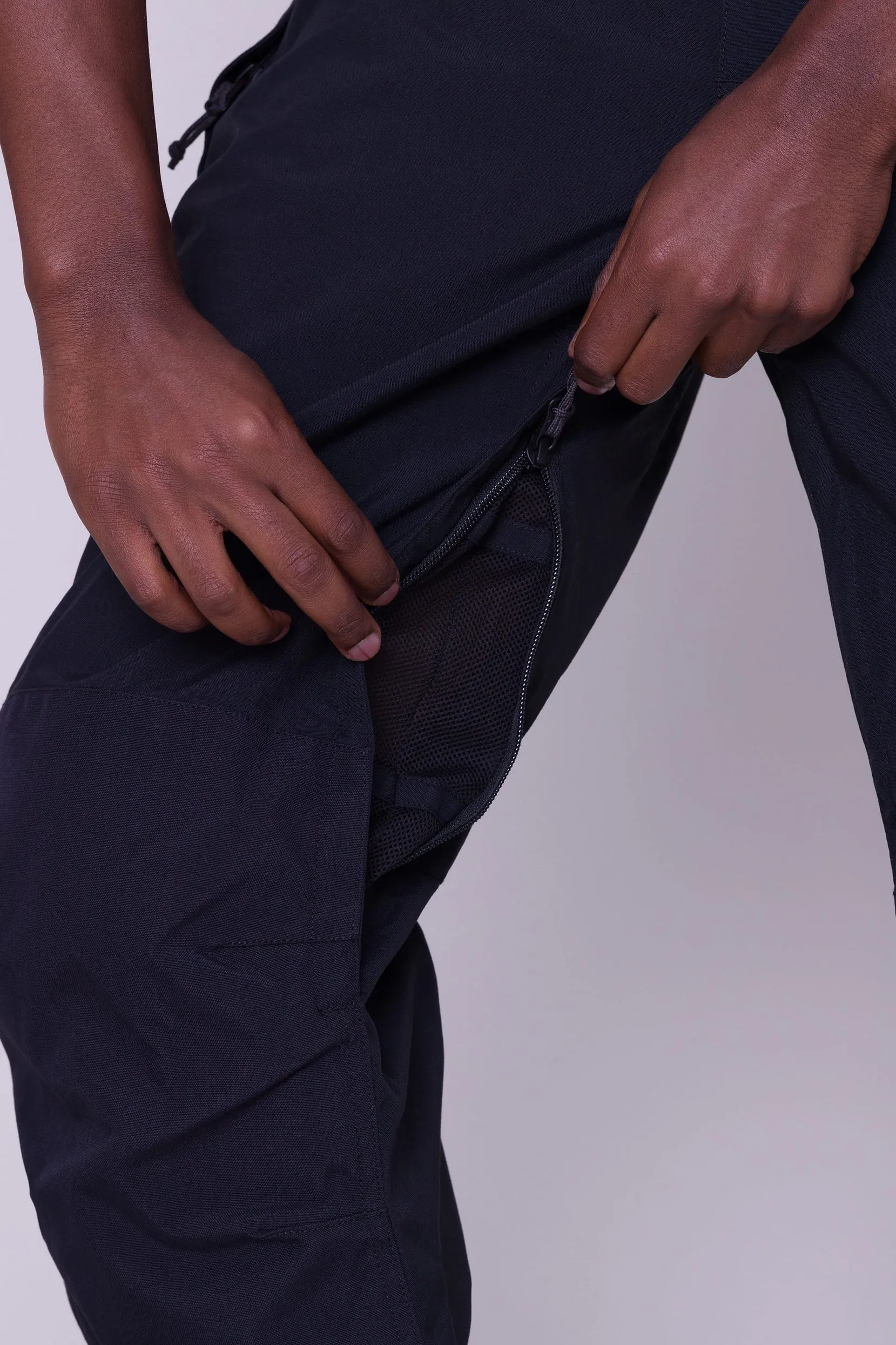 686 Progression Padded Snow Pants V2 - Black