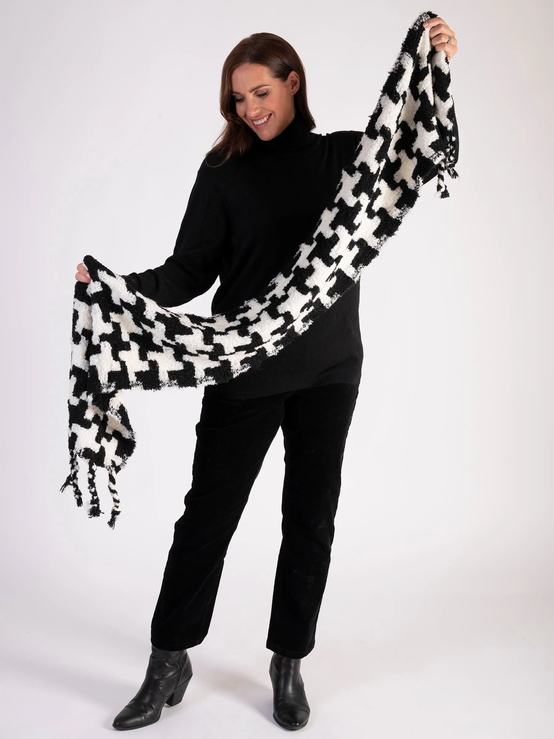 Black & White Monochrome Pattern Winter Scarf with fringing