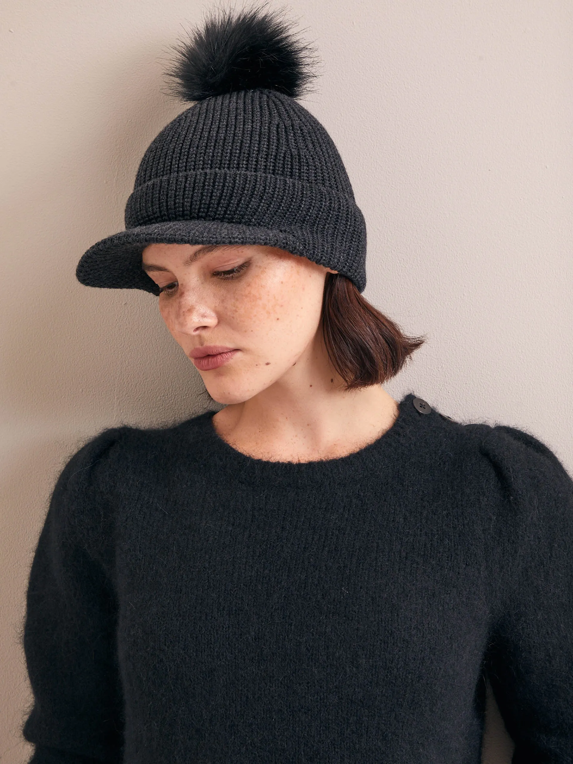 Charcoal Beata wool hat