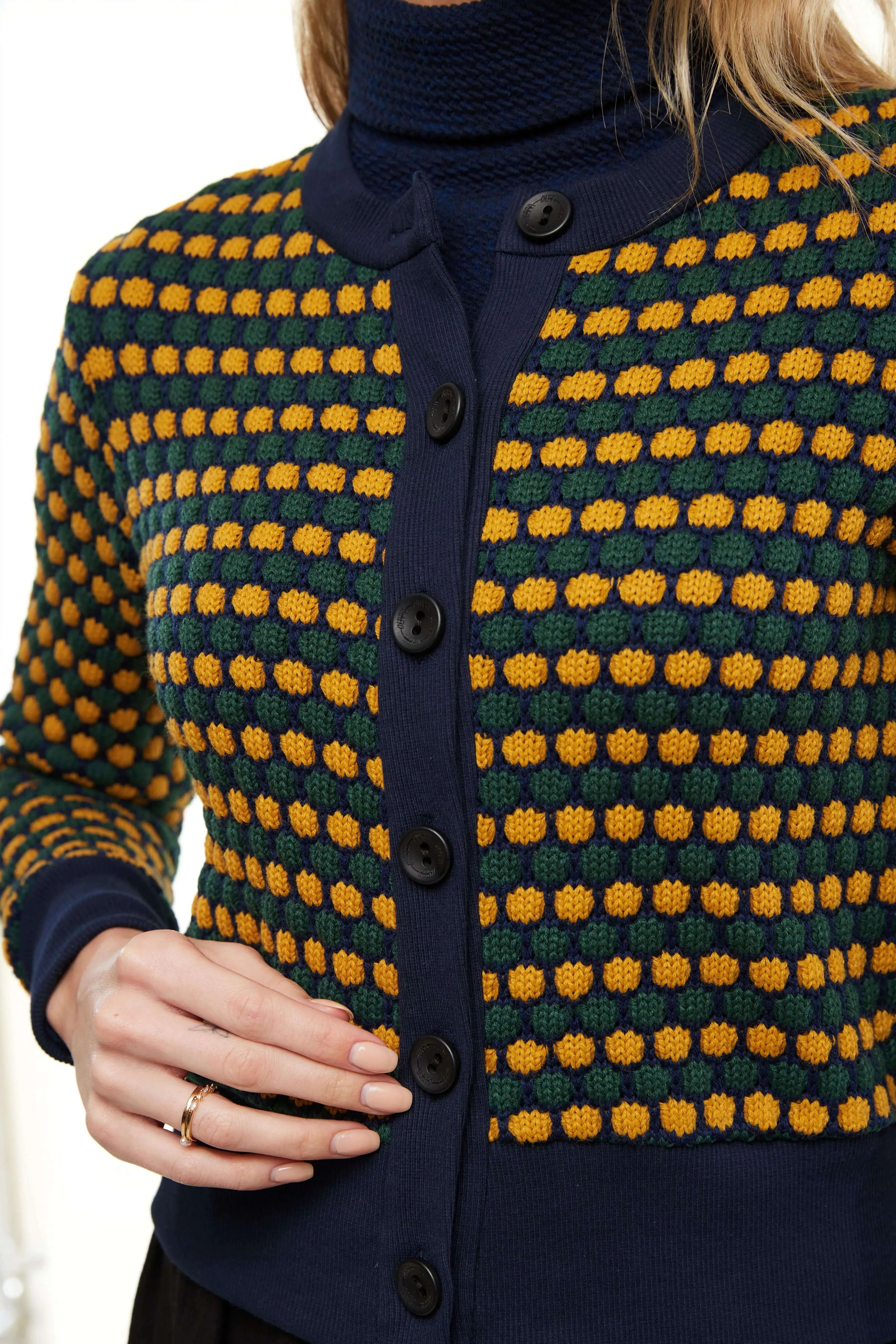 CHUNKY KNIT CARDIGAN