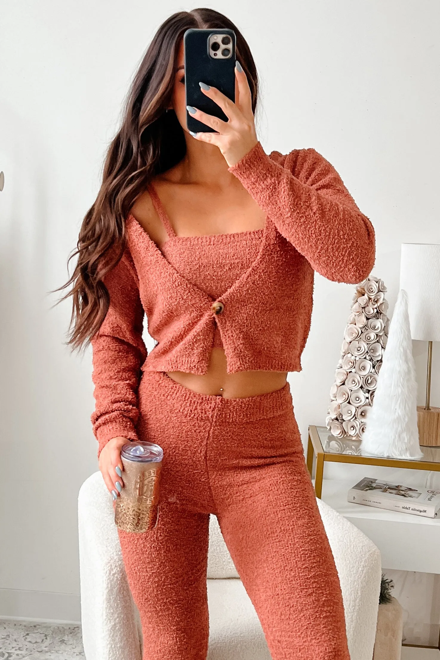 DOORBUSTER Chill Weekends 3 Piece Fuzzy Lounge Set (Rose)