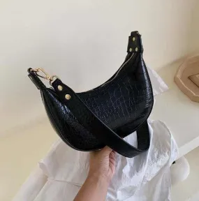 Glow Chic's Retro Crossbody Bag
