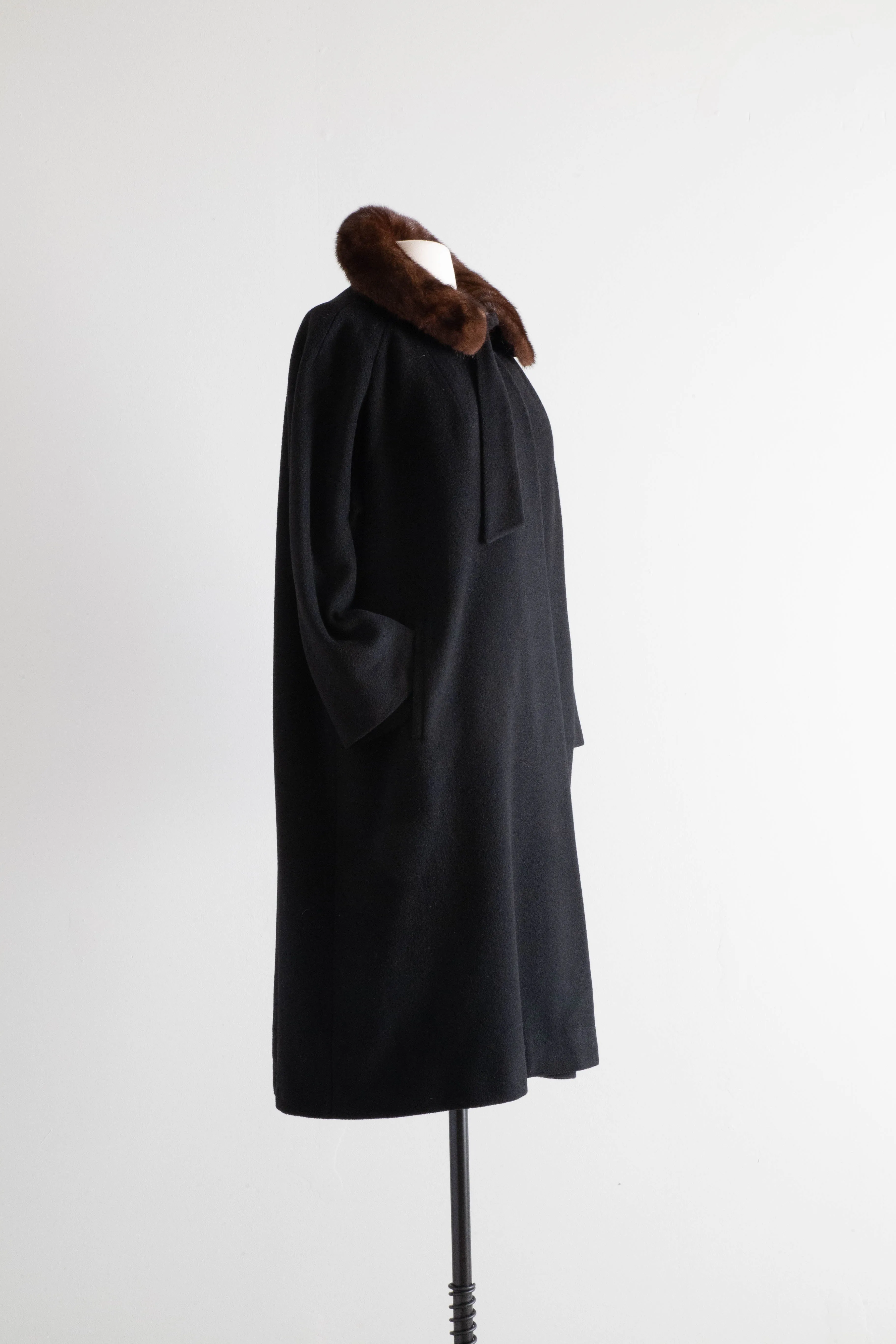 Gorgeous Late 1950's Black Cashmere Cocoon Coat With Mink Collar / ML