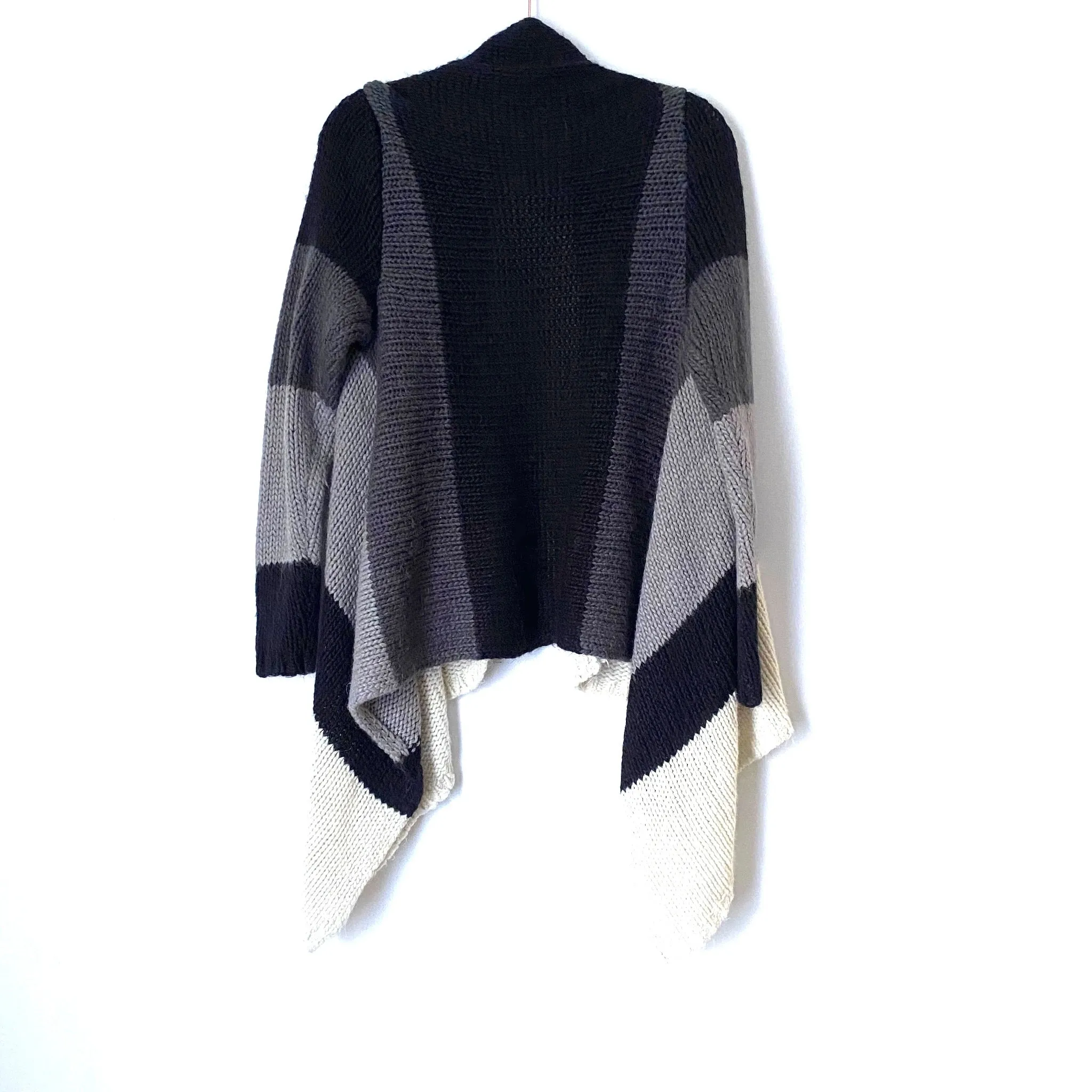 JUSTFAB Color Block Cardigan- Size XS