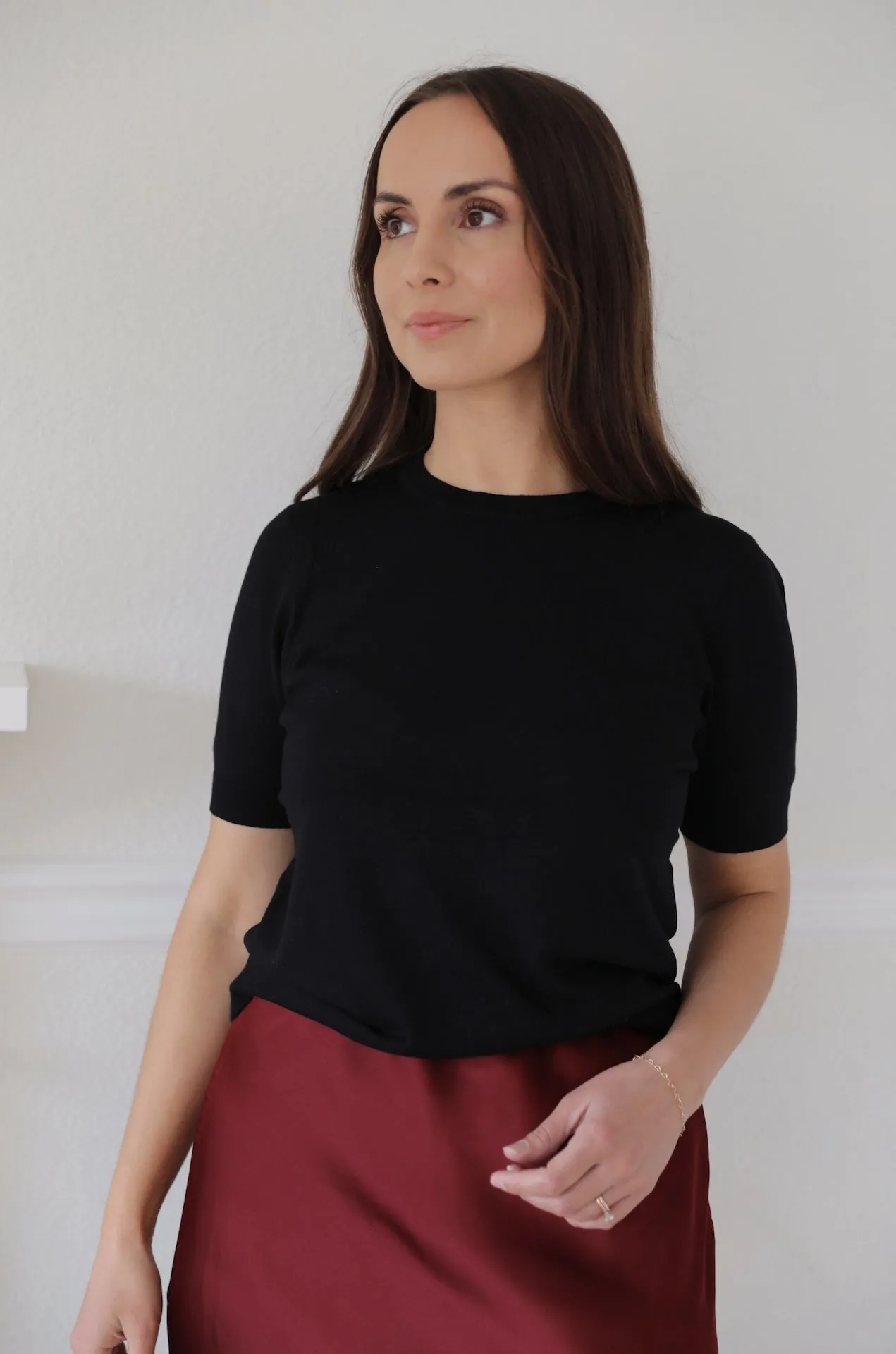 Short Sleeve Sweater Top - Black