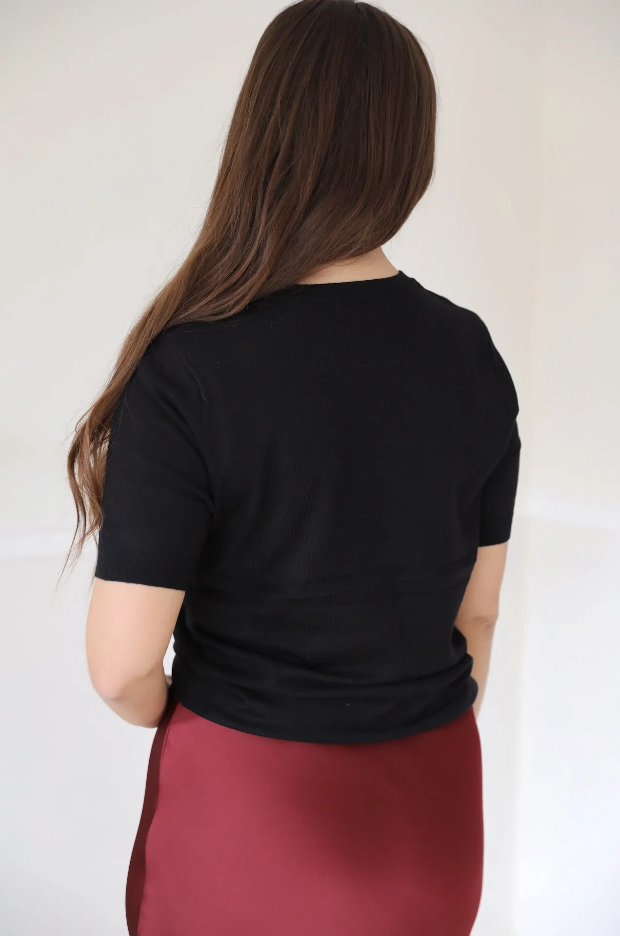 Short Sleeve Sweater Top - Black
