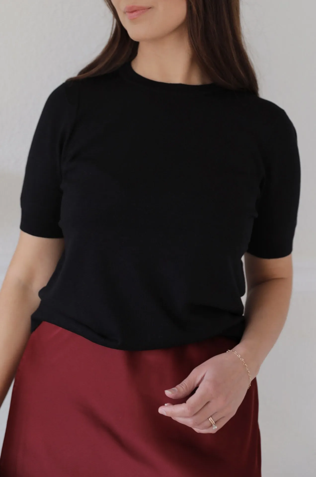 Short Sleeve Sweater Top - Black
