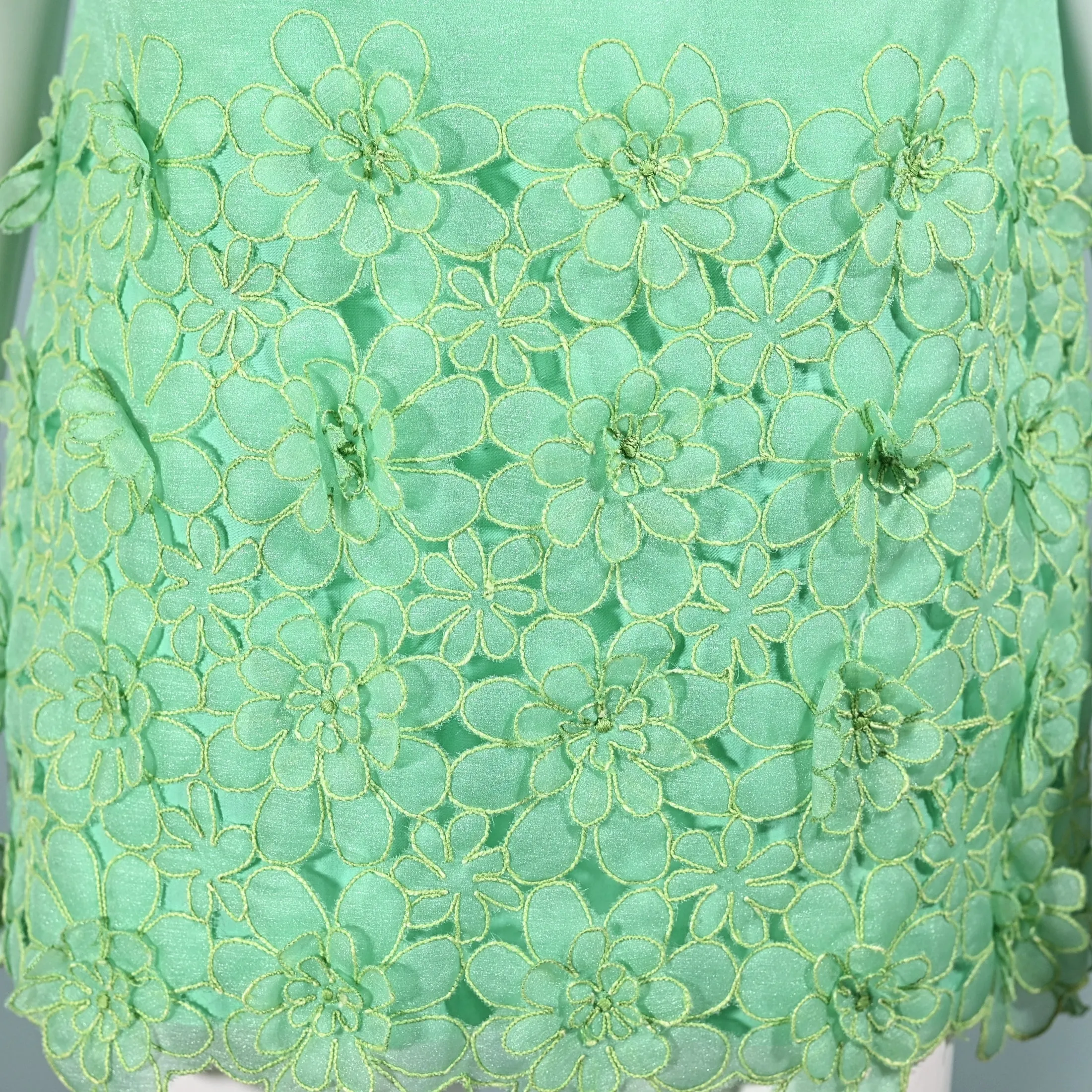 SOLD Vintage 60s Girl's Mini Dress w/Applique Flowers, Mint Shift Party Dress