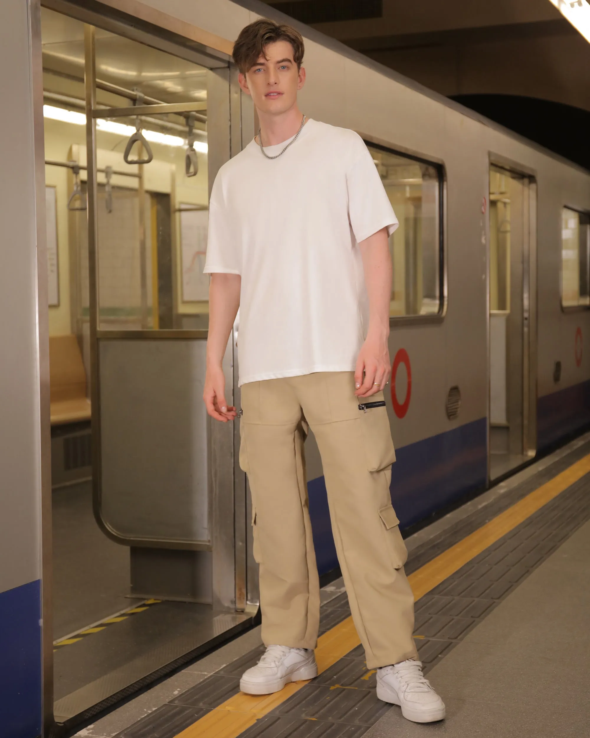 Stylish Cargo Pants for a Modern Look