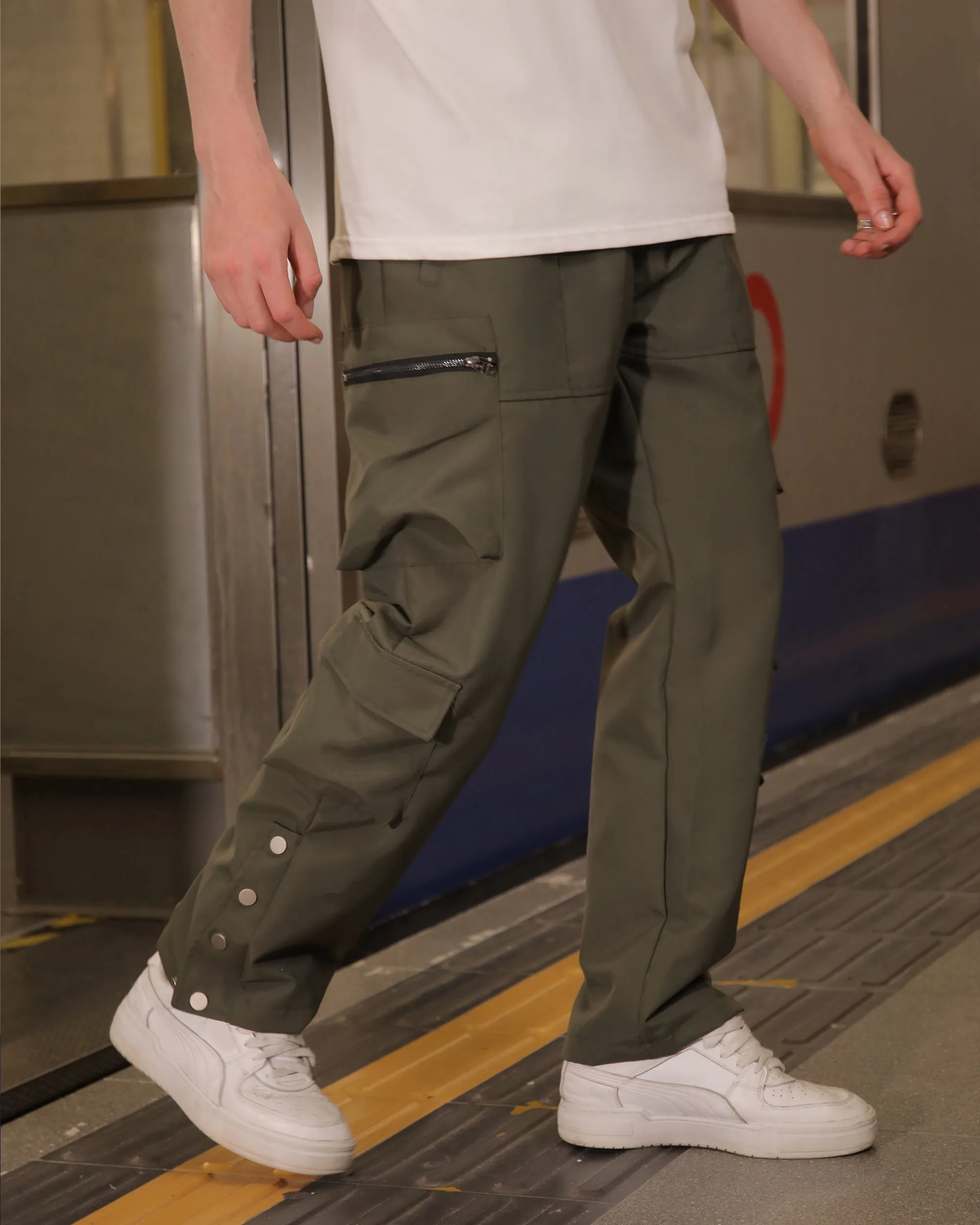 Stylish Cargo Pants for a Modern Look
