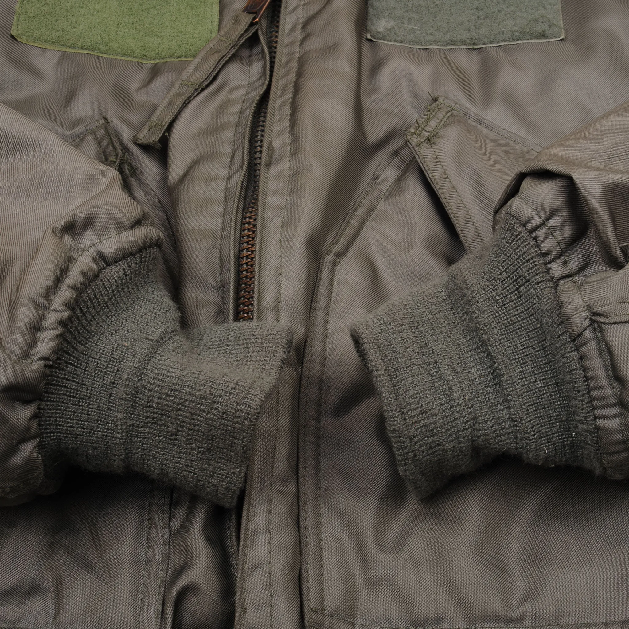 VINTAGE USAF CWU 45/P WINTER FLIGHT JACKET 1978 SIZE SMALL