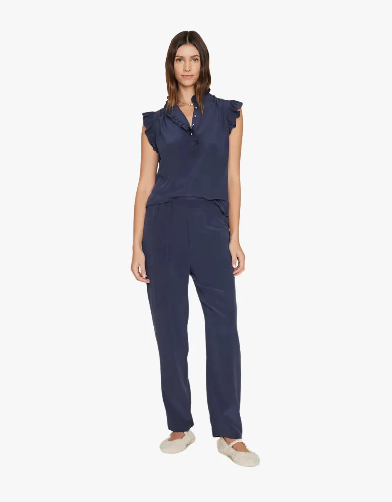 Xirena Mercer Pants in Navy