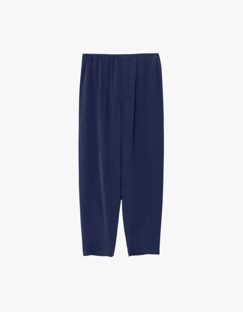 Xirena Mercer Pants in Navy